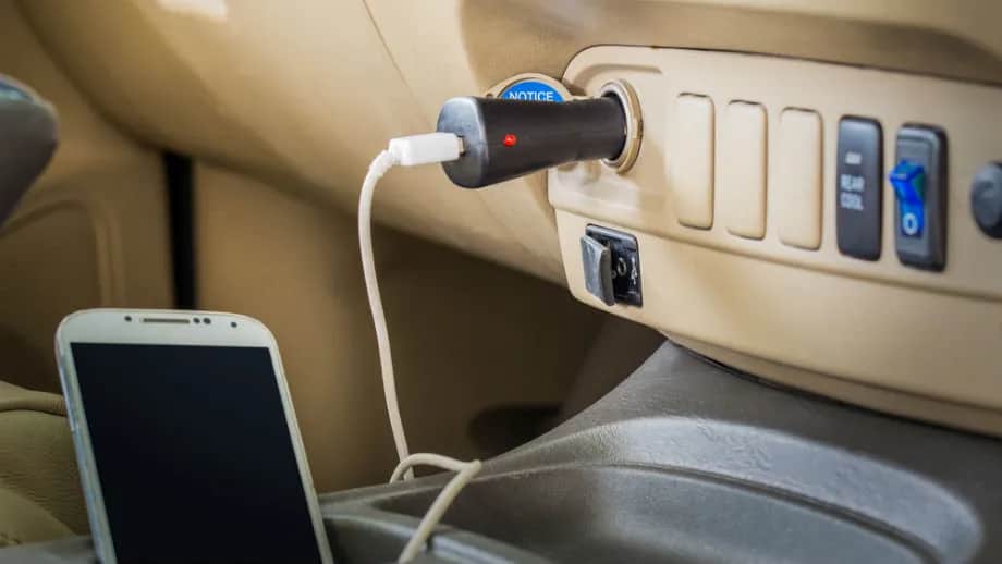 Jaki bezpiecznik do gniazda zapalniczki? Uniknij kosztownych błędów